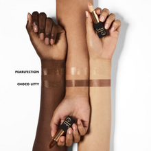 Load image into Gallery viewer, e.l.f. O FACE Shimmer Balm