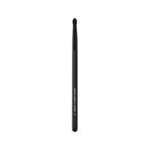 Load image into Gallery viewer, e.l.f. Smudge 'N Smoke Eyeliner Brush