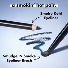 Load image into Gallery viewer, e.l.f. Smudge 'N Smoke Eyeliner Brush