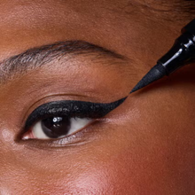 Load image into Gallery viewer, e.l.f Wide Glide Eyeliner Pen -Blackest Black