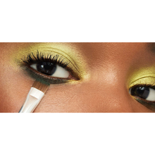 Load image into Gallery viewer, e.l.f. Eyeshadow Brush