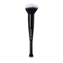 Load image into Gallery viewer, e.l.f Concealer & Foundation Complexion Duo Brush