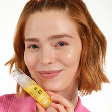 Load image into Gallery viewer, essence Glow like Honey Dewy Primer
