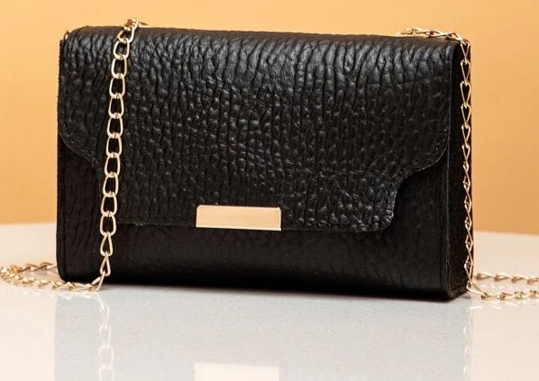 Minimalist Textured Chain Shoulder Bag